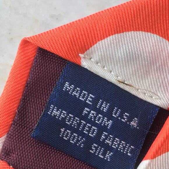 GAP SILK TIE (POLKA-DOT) - Picture 5 of 11